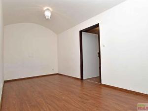 Prodej obchodního prostoru, Praha - Karlín, Březinova, 50 m2