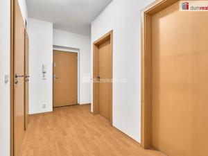 Prodej bytu 2+kk, Praha - Hostivař, Vladycká, 45 m2