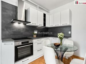 Prodej bytu 2+kk, Praha - Hostivař, Vladycká, 45 m2