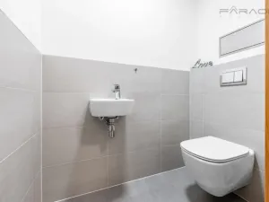 Prodej bytu 3+kk, Praha - Holešovice, U průhonu, 75 m2