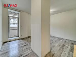 Pronájem bytu 2+kk, Milovice, Slepá, 38 m2