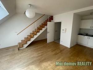 Prodej bytu 2+kk, Praha - Vinohrady, Boleslavská, 72 m2