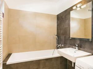 Pronájem bytu 2+kk, Brno, Chmelnice, 79 m2