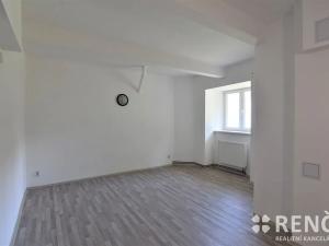 Pronájem bytu 2+kk, Brno, Staňkova, 43 m2