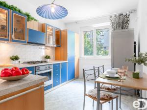 Prodej bytu 2+1, Praha, Nučická, 52 m2