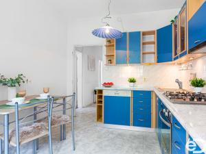 Prodej bytu 2+1, Praha, Nučická, 52 m2