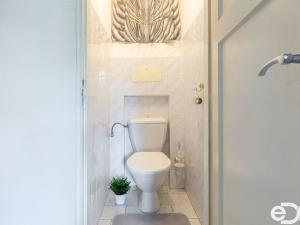 Prodej bytu 2+1, Praha, Nučická, 52 m2