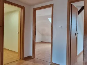 Pronájem bytu 3+kk, České Budějovice, Dukelská, 107 m2