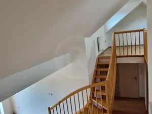 Pronájem bytu 3+kk, České Budějovice, Dukelská, 107 m2