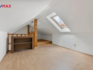 Prodej rodinného domu, Sokolov, Odboje, 198 m2