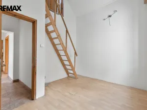 Prodej rodinného domu, Sokolov, Odboje, 198 m2