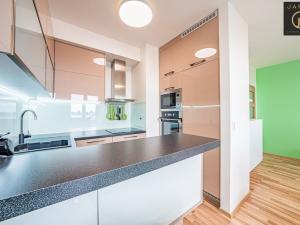 Prodej bytu 2+kk, Praha - Kyje, Davidovičova, 54 m2