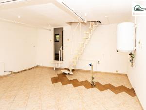 Prodej rodinného domu, Luby, Revoluční, 250 m2