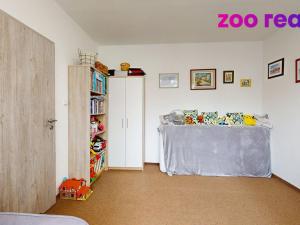 Prodej bytu 3+1, Volary, Sídl. Míru, 70 m2