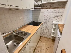 Pronájem kanceláře, Praha - Staré Město, Platnéřská, 57 m2