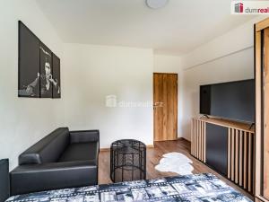 Prodej bytu 3+kk, Sokolov, Jednoty, 61 m2