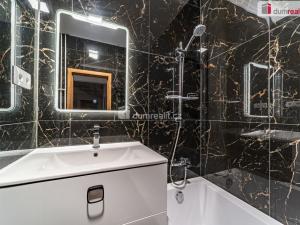 Prodej bytu 3+kk, Sokolov, Jednoty, 61 m2