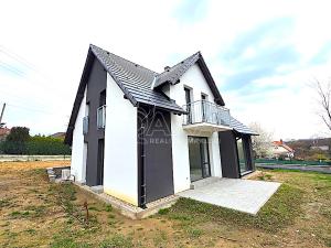 Prodej rodinného domu, Krhanice, 139 m2