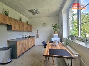 Pronájem kanceláře, Nové Město nad Metují, Komenského, 18 m2