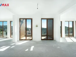 Prodej bytu 5+kk, Karlovy Vary, Tyršova, 296 m2