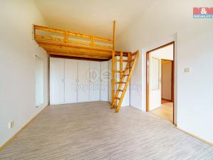Prodej bytu 1+1, Cheb, Palackého, 43 m2