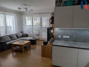 Prodej bytu 2+kk, Praha - Letňany, Chlebovická, 58 m2