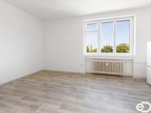 Pronájem bytu 1+1, Pardubice, Palackého třída, 56 m2