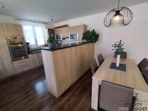 Prodej rodinného domu, Holešov, Novosady, 278 m2