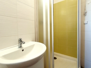 Pronájem bytu 1+kk, Praha - Vysočany, Vysočanské náměstí, 32 m2