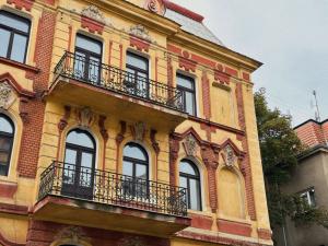 Pronájem bytu 2+1, Teplice, Kollárova, 81 m2