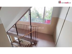 Pronájem bytu 2+1, Praha - Kobylisy, Chabařovická, 67 m2