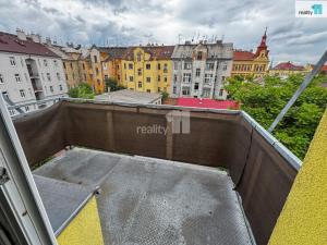 Pronájem bytu 1+kk, Plzeň - Jižní Předměstí, Bendova, 33 m2