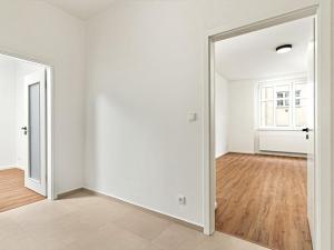 Pronájem bytu 2+1, Praha - Smíchov, Ke Koulce, 76 m2