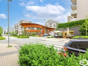 Prodej bytu 2+kk, Praha, Saarinenova, 61 m2