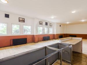 Prodej obchodního prostoru, Ústí nad Labem - Krásné Březno, Neštěmická, 566 m2