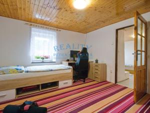 Prodej rodinného domu, Jeviněves, 90 m2