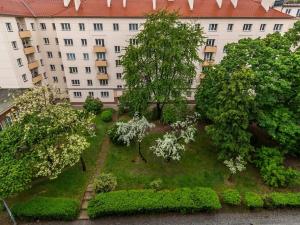 Pronájem bytu 2+kk, Praha - Vršovice, Kišiněvská, 48 m2