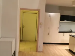 Prodej bytu 2+kk, Praha - Vysočany, Na Harfě, 85 m2