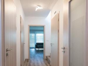 Pronájem rodinného domu, Praha - Březiněves, Na poli, 150 m2