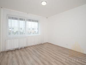 Pronájem rodinného domu, Praha - Březiněves, Na poli, 150 m2