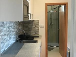 Pronájem bytu 1+kk, Praha - Smíchov, Nádražní, 24 m2