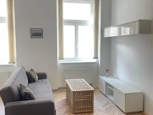 Pronájem bytu 3+kk, Praha - Nové Město, Stárkova, 69 m2