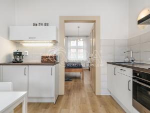 Pronájem bytu 2+kk, Praha - Nusle, Táborská, 50 m2