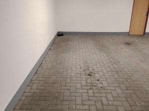 Pronájem garážového stání, Olomouc - Povel, Peškova