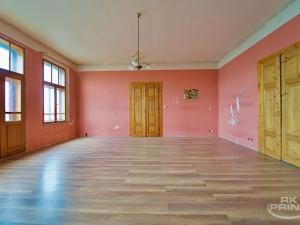 Prodej rodinného domu, Hrobce, Hlavní, 657 m2