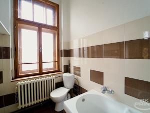 Prodej rodinného domu, Hrobce, Hlavní, 657 m2