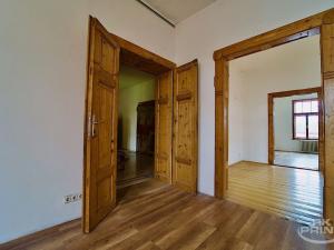 Prodej rodinného domu, Hrobce, Hlavní, 657 m2
