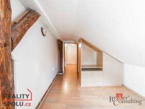 Prodej bytu 2+1, Třebechovice pod Orebem, Masarykovo náměstí, 99 m2