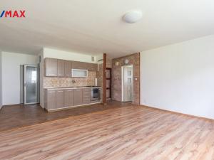 Prodej bytu 2+kk, Meziboří, Okružní, 45 m2