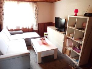 Prodej chaty, Bělá pod Bezdězem, Nad Kuřívodskou Silnicí, 70 m2